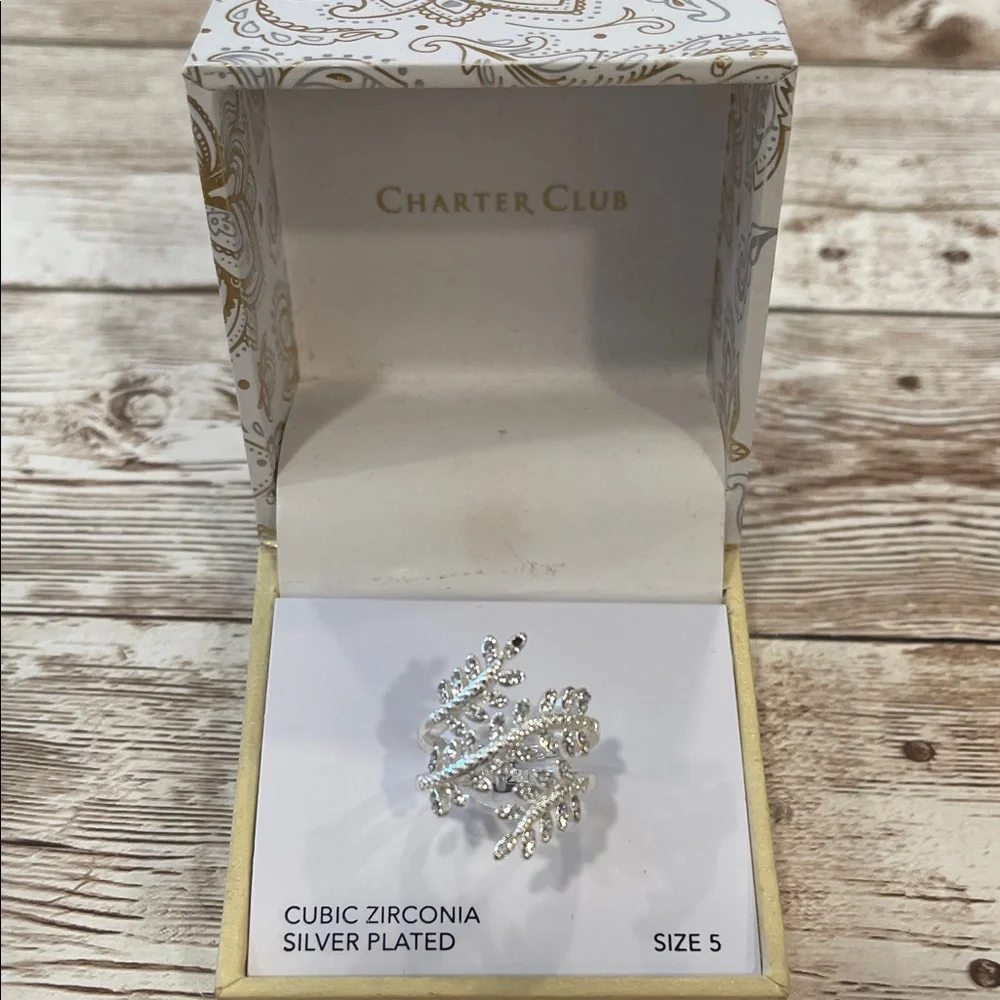 Charter‎ Club Silver Plated Cubic Zirconia Leaf Bypass Ring Size 5 NEW